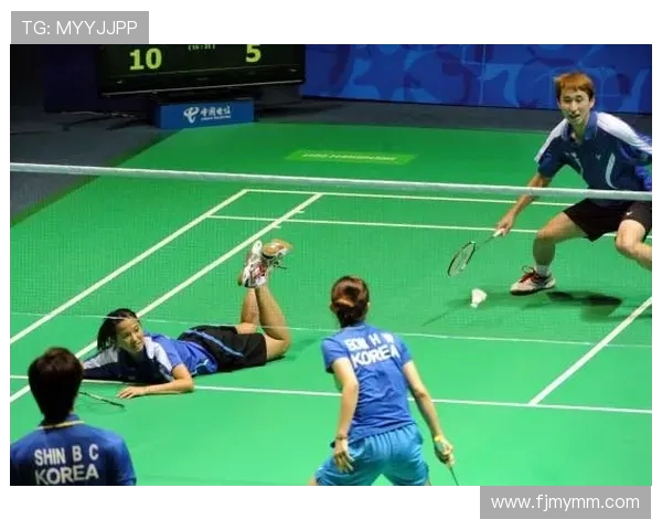 周敏独家分享羽毛球技巧与训练心得助你提升竞技水平